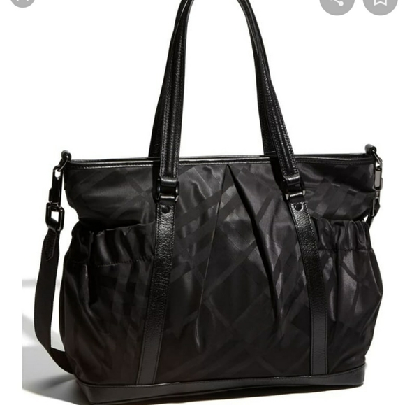 Authentic Burberry diaper bag. - Picture 1 of 11